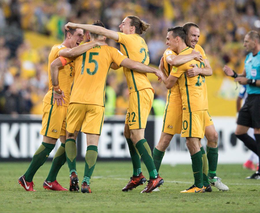 德保罗：梅西的影响力无需过多解释，我们应尽情欣赏他的表演