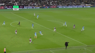 弗林蓬选交手过的最佳五人队：亚马尔、贝林、穆西亚拉在列