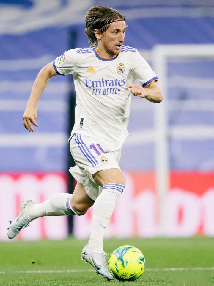 门将扑出点球，粉碎对手反扑希望