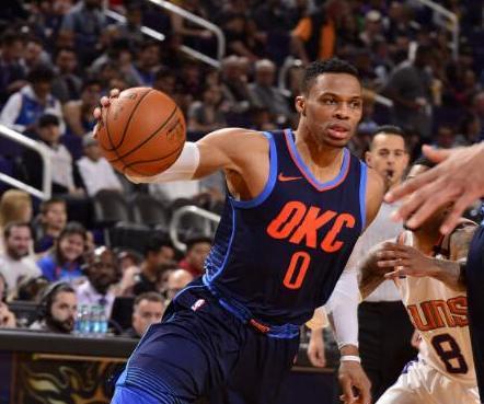 以租借形式 以租借形式